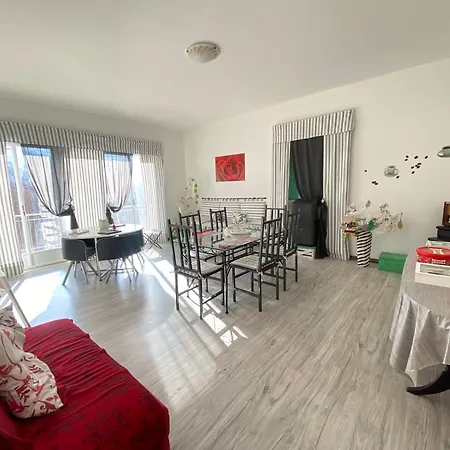 La Dolce Mela Bed & Breakfast *