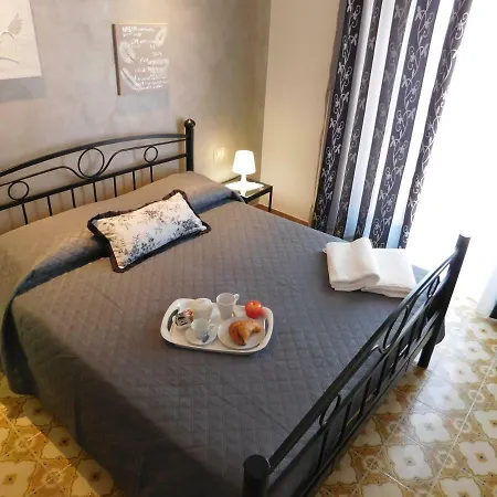 La Dolce Mela Bed & Breakfast Francavilla di Sicilia